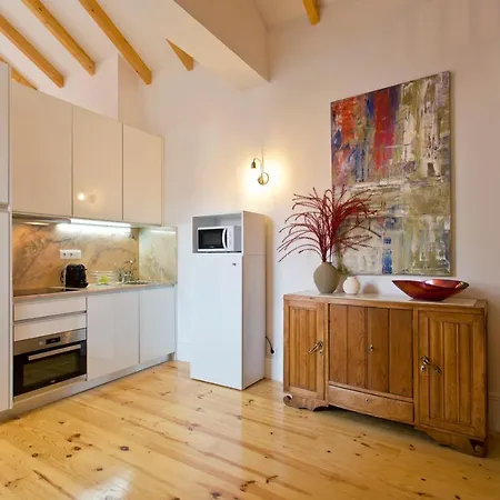 Aposentus - Clerigos Tower View Mezzanine