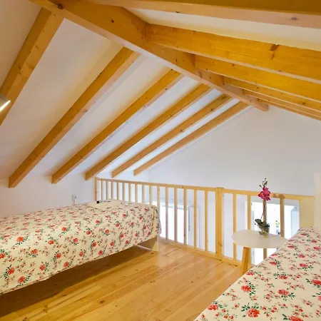 Aposentus - Clerigos Tower View Mezzanine דירה *