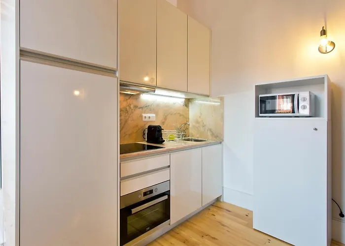 Aposentus - Clerigos Tower View Mezzanine Apartman