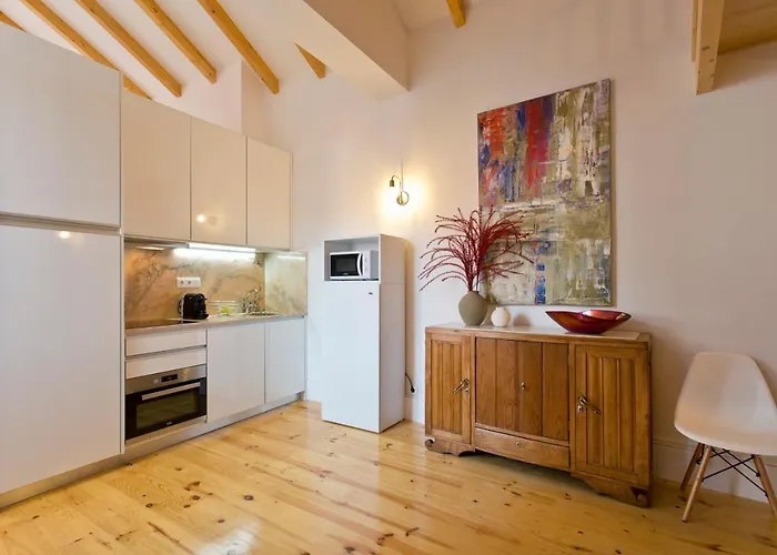 Aposentus - Clerigos Tower View Mezzanine