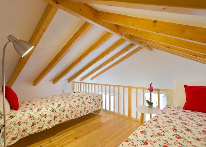 Aposentus - Clerigos Tower View Mezzanine דירה *