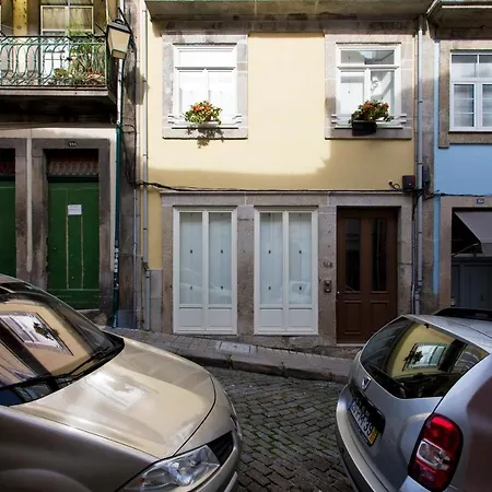 Aposentus - Clerigos Tower View Mezzanine Apartman Porto